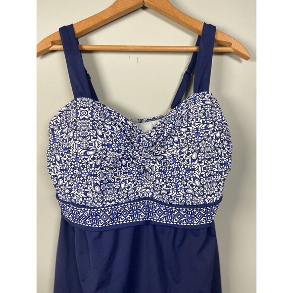 Lands End 12 Tankini Swimsuit Top Blue Floral Womens Underwire Beach Cruise - Picture 2 of 10